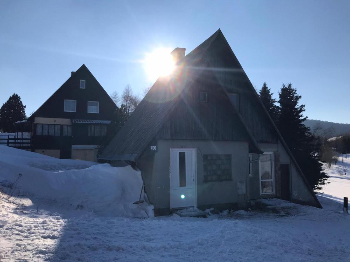 Chaloupka Na Vrsku Villa Loucna pod Klinovcem Exterior photo